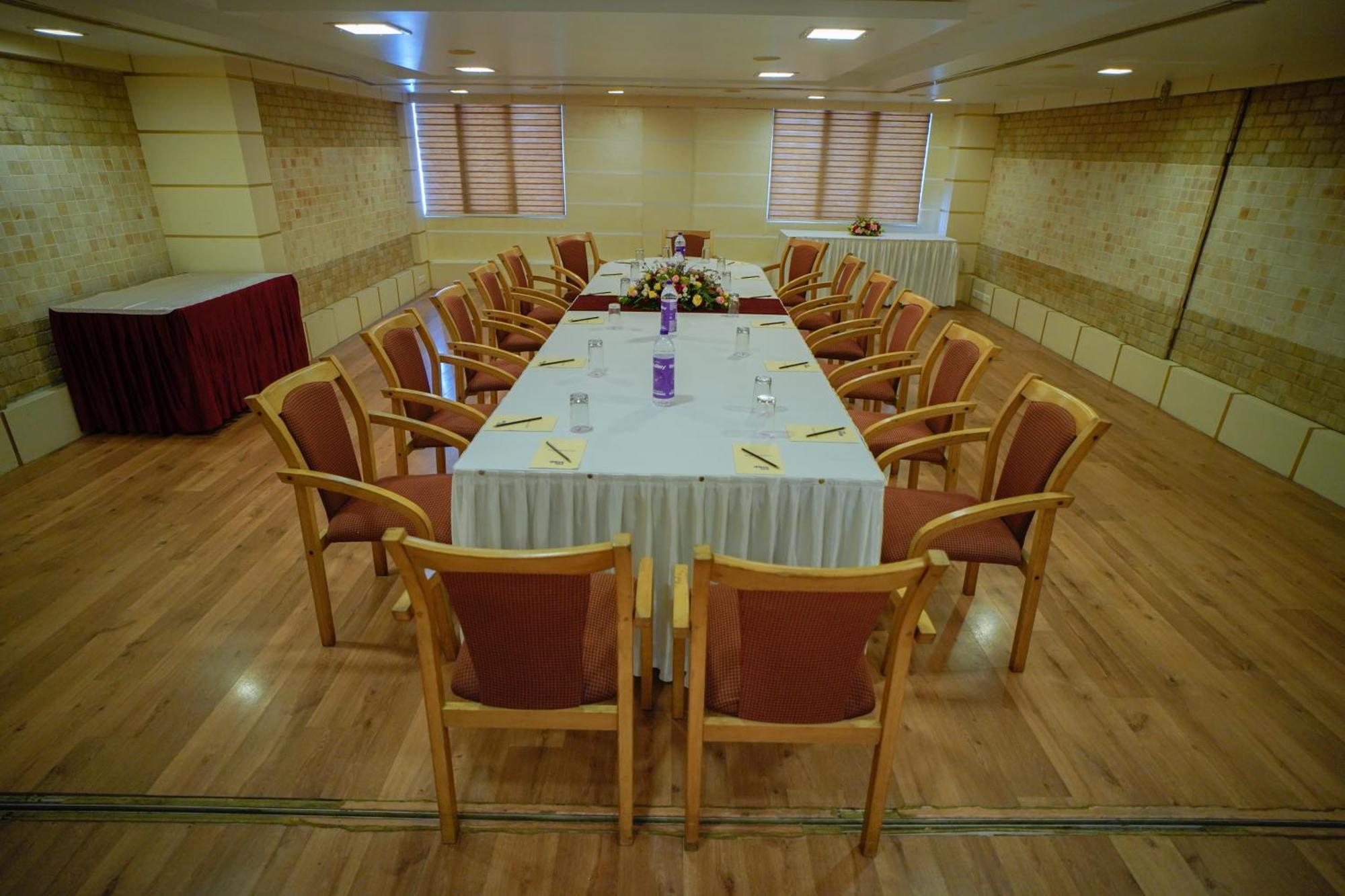 Hotel Olive Eva Kochi Exterior photo
